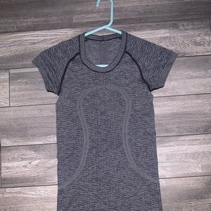 Lululemon swiftly tech